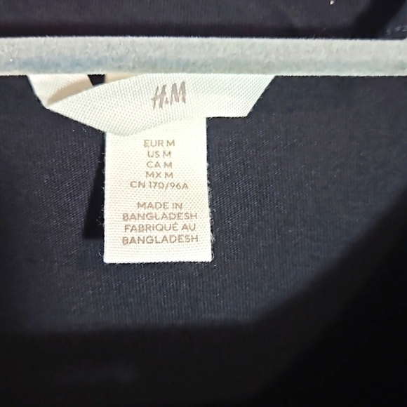 H&M black cutout dress Size M - Picture 3 of 6